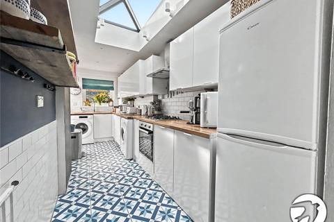 3 bedroom terraced house for sale, Swingate Lane, Plumstead Common, SE18