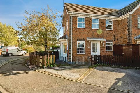 undefined, Avocet Way, Aylesbury