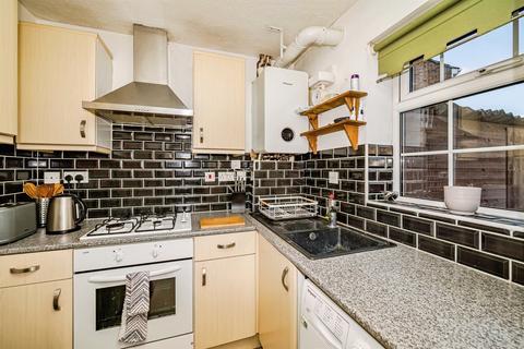 undefined, Avocet Way, Aylesbury