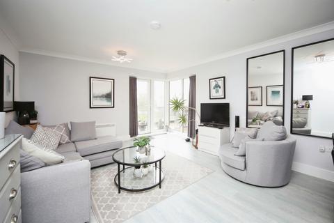 undefined, Kingfisher Close, Warwick