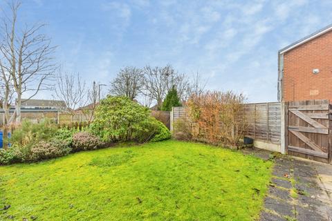 2 bedroom ground floor flat for sale, Lowndes Lane, Stockport, SK2