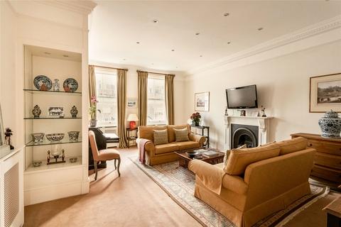 2 bedroom apartment for sale, Roland Gardens, South Kensington, SW7