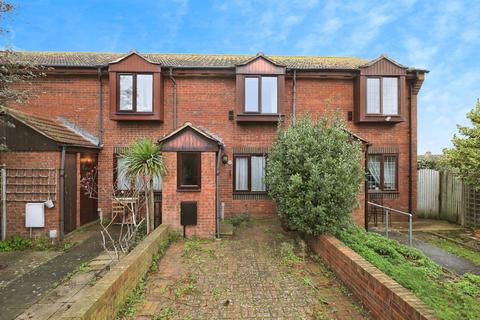 2 bedroom terraced house for sale, Glenmore Mews, Eastbourne