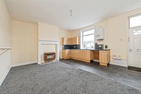 3 bedroom end of terrace house for sale, Grange Road, Soothill, Batley