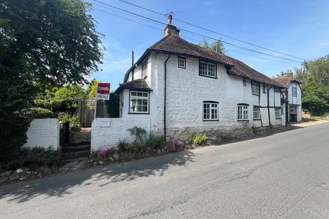 Ryarsh Road, Birling, West Malling