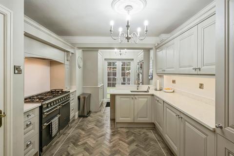 4 bedroom detached house for sale, Grange Road, Bessacarr, Doncaster
