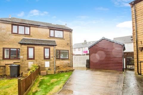 undefined, Natty Fields Close, HALIFAX