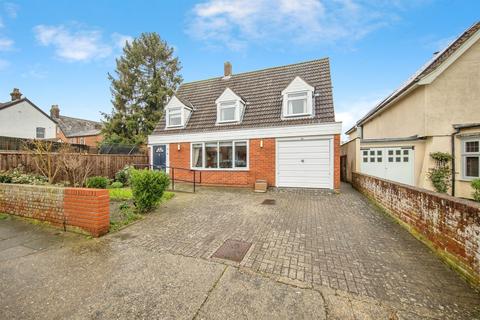 4 bedroom bungalow for sale, Manor Road, Ipswich