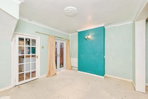 3 bedroom terraced house for sale, Cross Street, Tamworth
