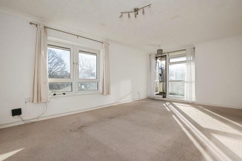 2 bedroom flat for sale, Linford Crescent, Southampton