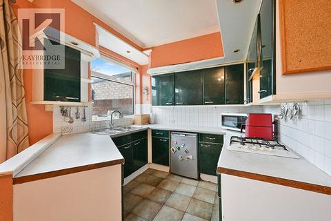 3 bedroom terraced house for sale, Stoneleigh Avenue, Worcester Park, KT4