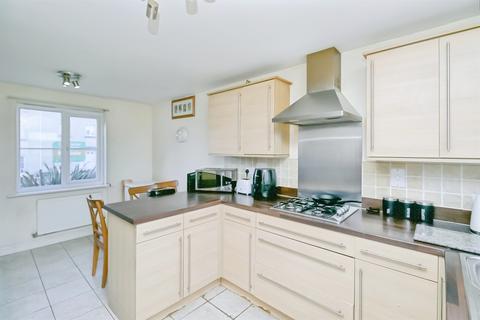 4 bedroom detached house for sale, Kingfisher Road, North Cornelly, Bridgend