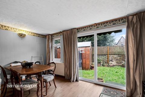 undefined, Mountfield Road, London