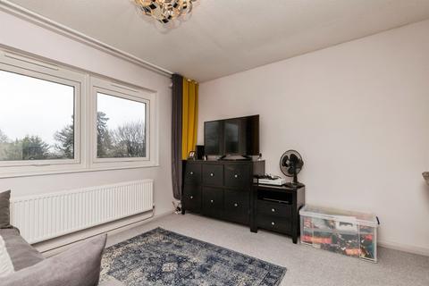 Studio for sale, Dobson Road, Crawley