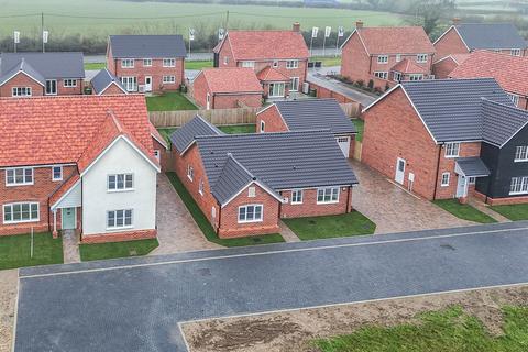 undefined, Roundhouse Way, Yaxham, Dereham