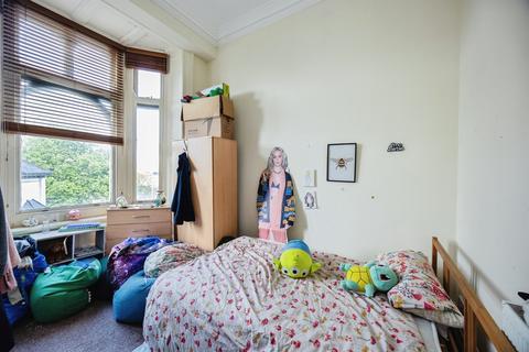3 bedroom flat for sale, Lord Montgomery Way, Portsmouth