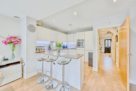 undefined, Mowbray Close, Epping