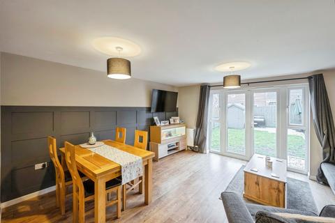 3 bedroom semi-detached house for sale, Osprey Drive, Scunthorpe