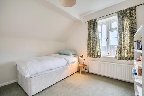 3 bedroom semi-detached house for sale, Crawford Close, Reading RG6