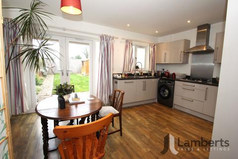 3 bedroom semi-detached house for sale, Green Lane, Studley, B80