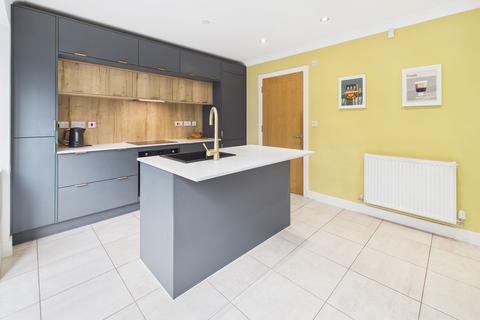 5 bedroom semi-detached house for sale, The Oaks, Llangattock, NP8