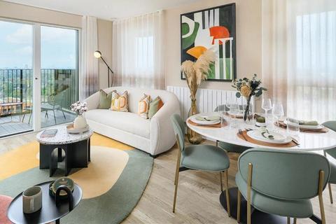 2 bedroom flat for sale - Pegler Square, London SE3