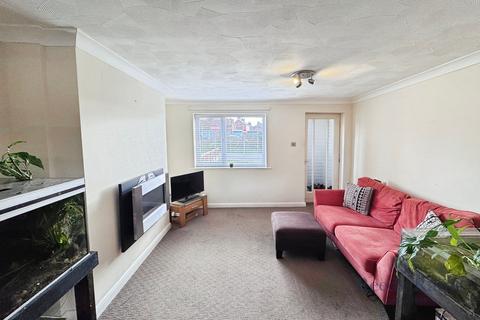 2 bedroom end of terrace house for sale, Pinfold Lane, Goole DN14