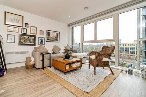 2 bedroom apartment for sale, Ottinger Close, Salford M50