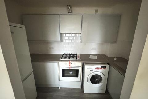 1 bedroom flat for sale, High Street, Cosham, Portsmouth