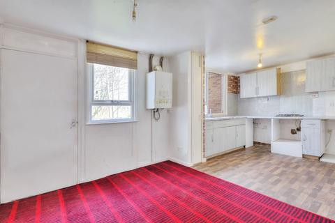 3 bedroom terraced house for sale, Swain Court, Northampton