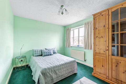 undefined, Stratfield Way, Kettering