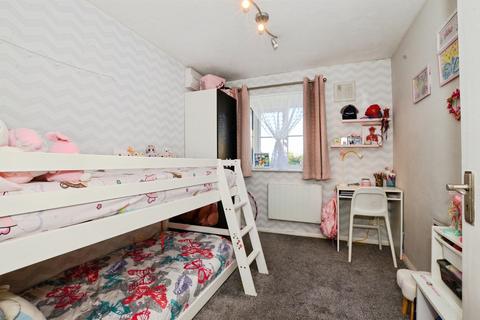 2 bedroom flat for sale, Lime Close, HARROW