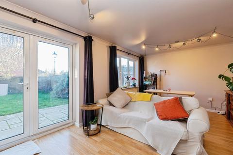 3 bedroom end of terrace house for sale, Millers Way, Aylesbury