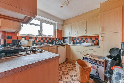 undefined, Grand Drive, Morden Park, London, SW20