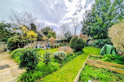 1 bedroom ground floor flat for sale, Winchester Road, Worthing