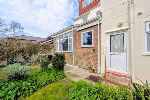 1 bedroom ground floor flat for sale, Winchester Road, Worthing
