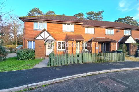 2 bedroom terraced house for sale, Victoria Gardens, Ringwood BH24
