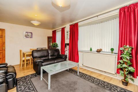3 bedroom detached house for sale, Hardy Road, Wednesbury