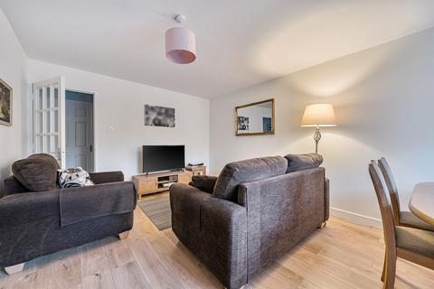 2 bedroom flat for sale, Kirkland Drive, Enfield