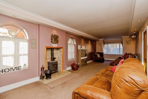3 bedroom semi-detached house for sale, High Mount Street, Hednesford, Cannock
