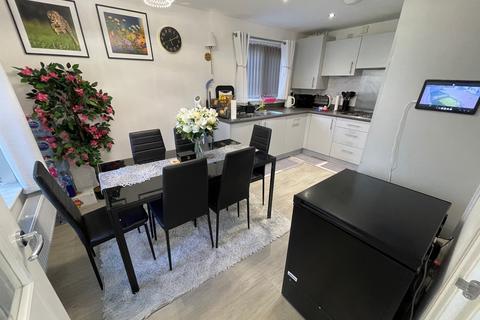 3 bedroom semi-detached house for sale, Trapper Grove, New Rossington, Doncaster