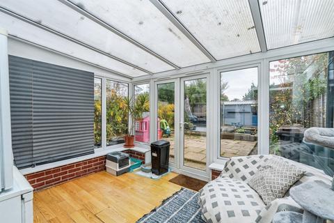 3 bedroom semi-detached house for sale, Salisbury Road, Totton, SOUTHAMPTON