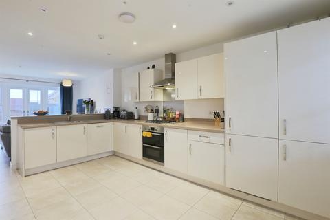 undefined, Pioneer Way, Bicester