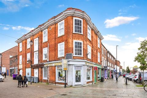 undefined, Westgate, Grantham