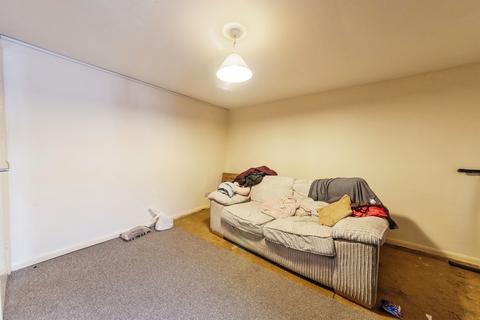 undefined, Westgate, Grantham
