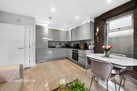 undefined, Friern Park, London