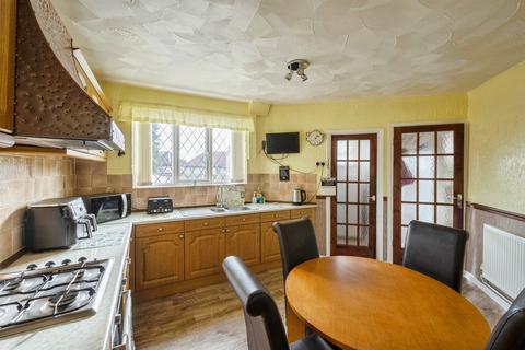 3 bedroom semi-detached house for sale, Briton Street, Thurnscoe, Rotherham