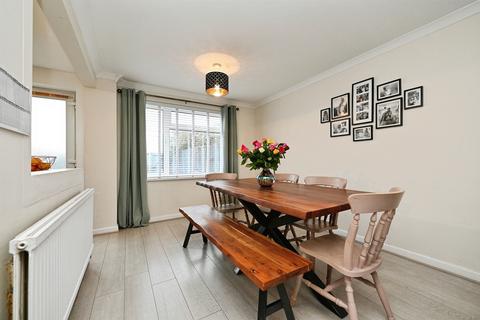 3 bedroom semi-detached house for sale, Beaumont Way, King's Lynn