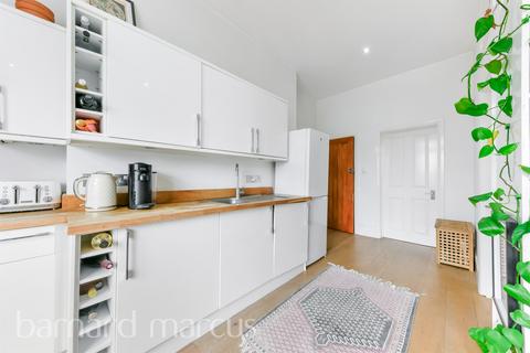 1 bedroom flat for sale, West Hill, London