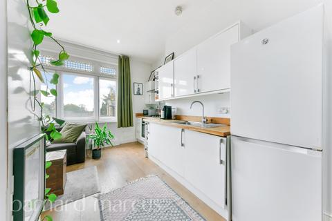 1 bedroom flat for sale, West Hill, London